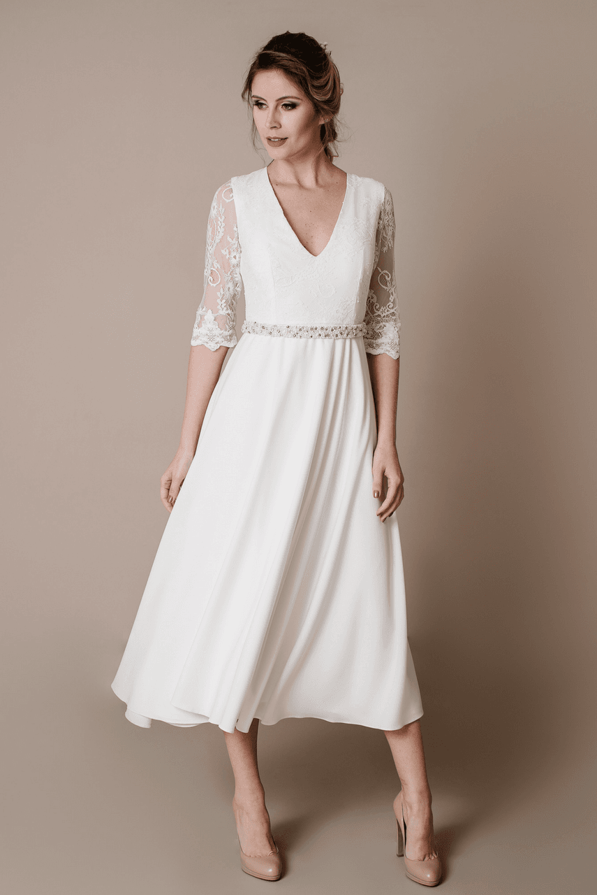 Vestido de noiva para casamento civil: Atelier Luit